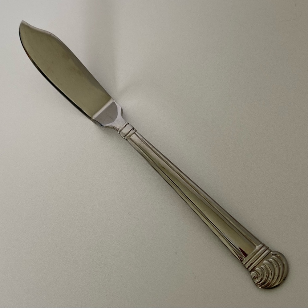 LReed & Barton Winterthur Swirl Master Butter Knife 18/8 Stainless Vintage 1998